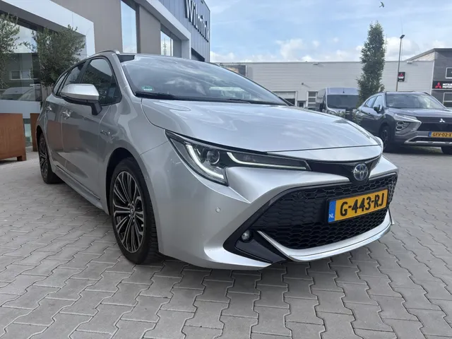 Toyota Corolla Touring Sports 2.0 Hybrid Style | Head Up | Parkeersensoren V+A