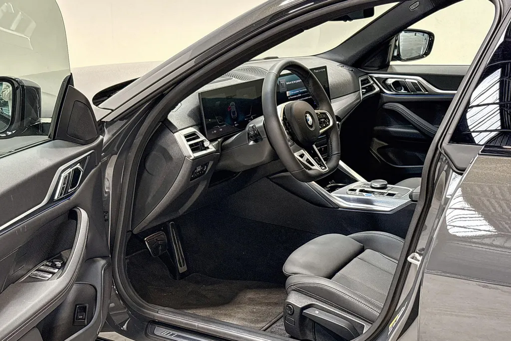 BMW i4 eDrive35 Innovation Pack M Sportpakket