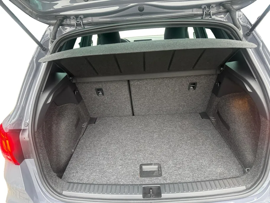 SEAT Arona 1.0 EcoTSI Style Business Connect | Camera | Apple Carplay/Android Auto | Cruise Control | Keyless | Climate Control |