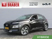 Hyundai Kona 1.6 GDI HEV Comfort | Trekhaak | Camera | 16' LM | Cruise adapt. | Navi | Apple Carplay/Android Auto | Clima | All seasons |