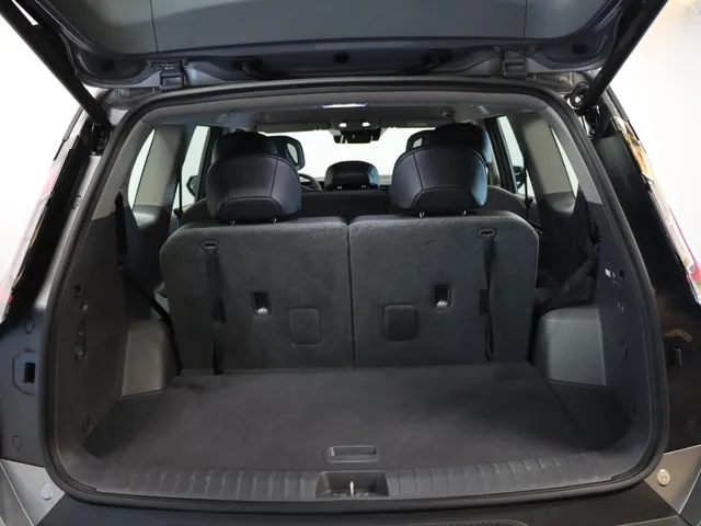 Kia EV9 First Edition 76.1 kWh