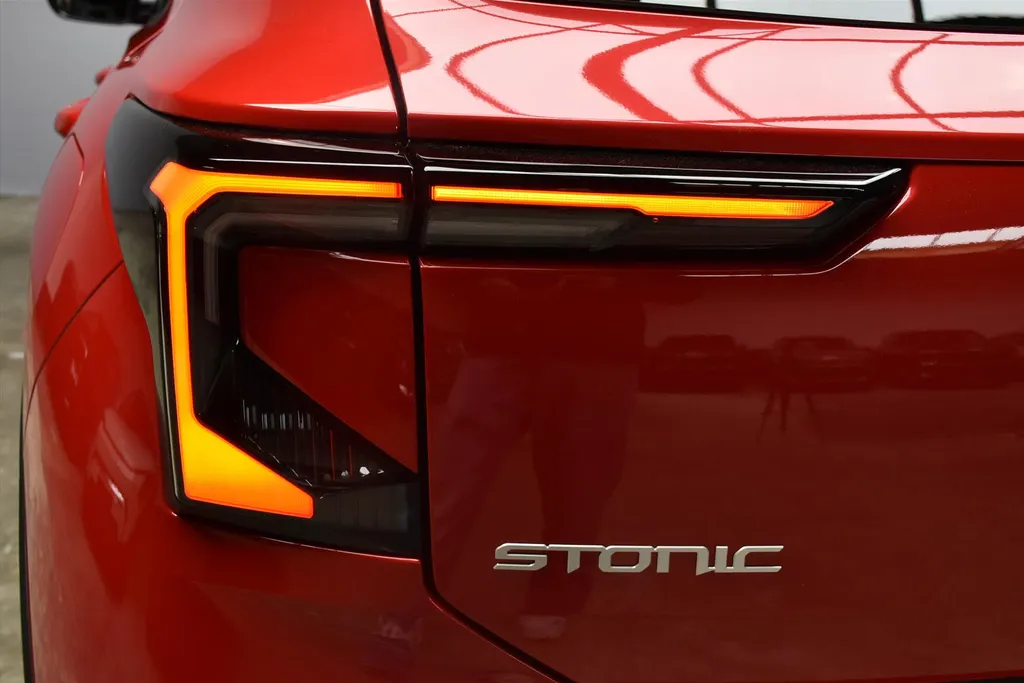 Kia Stonic 1.0 T-GDi MHEV 115pk DynamicPlusLine