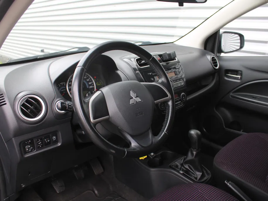 Mitsubishi Space Star 1.0 Intense | Keyless entry | 14' LM | Cruise | Clima | Licht- & regensensor |