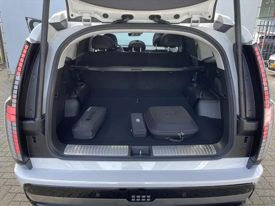 Hyundai IONIQ 9 110 kWh 308pk AWD Lounge / Voorraad deal