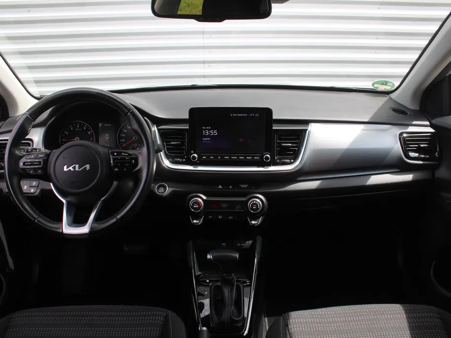 Kia Stonic 1.0 T-GDi MHEV DynamicPlusLine | Camera | Clima | Cruise | 16' LM | LED | Navi | Apple Carplay/Android Auto | Keyless | Automaat |