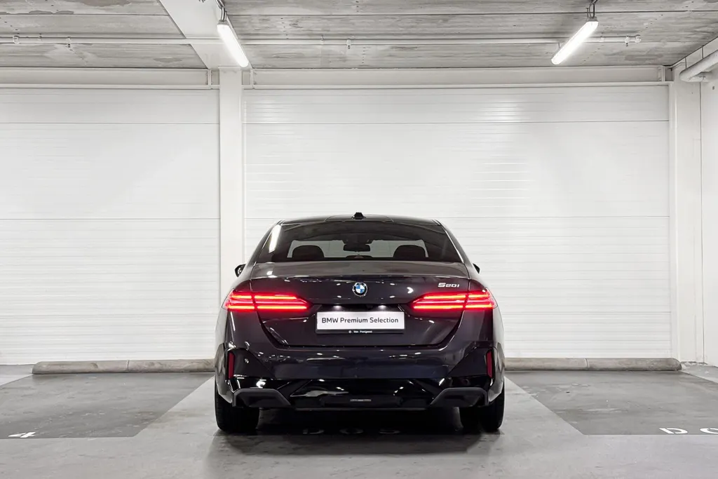 BMW 5 Serie Sedan 520i