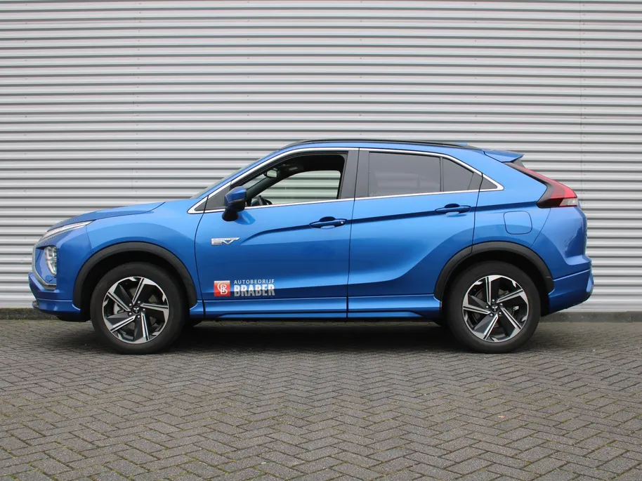 Mitsubishi Eclipse Cross 2.4 PHEV Instyle | BTW Auto | Stuur-/stoelverwarming | Leder | HUD | LED | Schuifdak | Dodehoek detectie | Clima | Cruise adapt. | 18' LM |