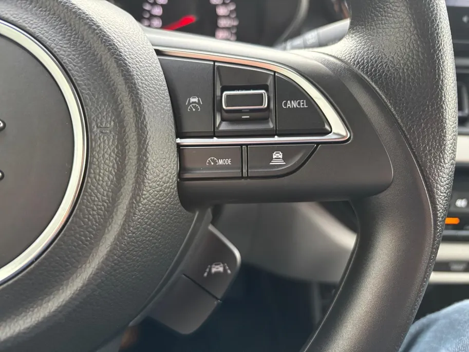Suzuki Swift 1.2 Comfort | Actiekorting €2200,- | Beperkte Voorraad | Private Lease vanf €299,- | Led verlichting | Smart entry systeem | Apple Carplay & Android auto |