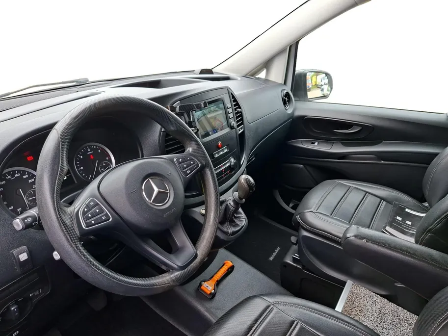 Mercedes-Benz Vito 116 CDI Extra Lang (L3) 165 pk | Imperiaal | Treeplanken | Trekhaak | 3-zits | Camera