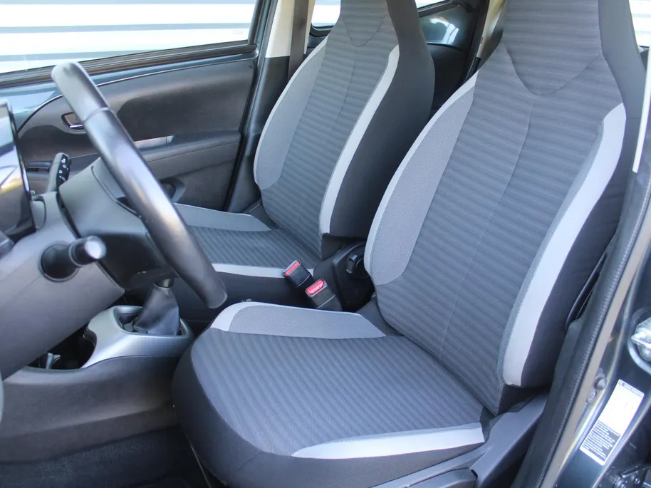 Toyota Aygo 1.0 VVT-i x-play limited | Camera | Elektrisch vouwdak | Android Auto/Apple Carplay | Airco | Cruise |