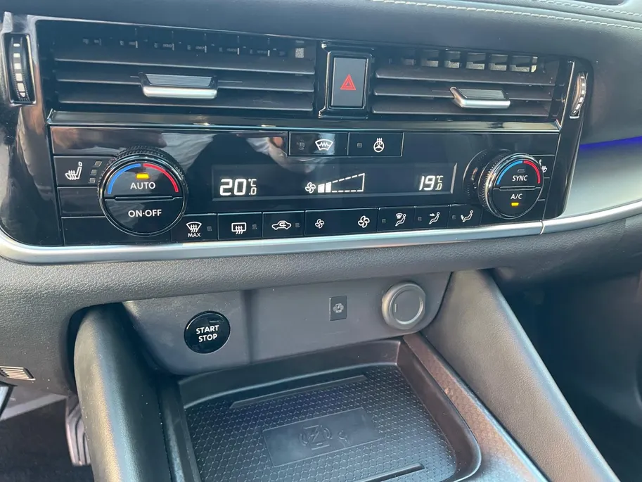 Nissan QASHQAI 1.5 e-Power N-Connecta | Navigatie | 360 camera | Apple Carplay/ Android Auto | Panoramadak | Head-up display | Elektrische achterklep |