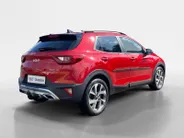 Kia Stonic 1.0 T-GDi MHEV GT-PlusLine | AUTOMAAT | Climate control | Dodehoekdetectie | Stoelverwarming en ventilatie | 17 inch lichtmetalen velgen | Navigatie | Parkeercamera | Elek.  schuif/kanteldak |