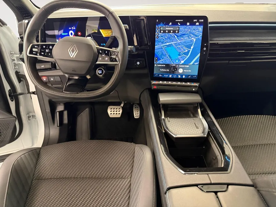 Renault Austral 1.2 E-Tech full hybrid 200 esprit Alpine | 200 PK | Google Navigatie | 360° Camera | Adaptive Cruise | Matrix LED | Keyless Entry