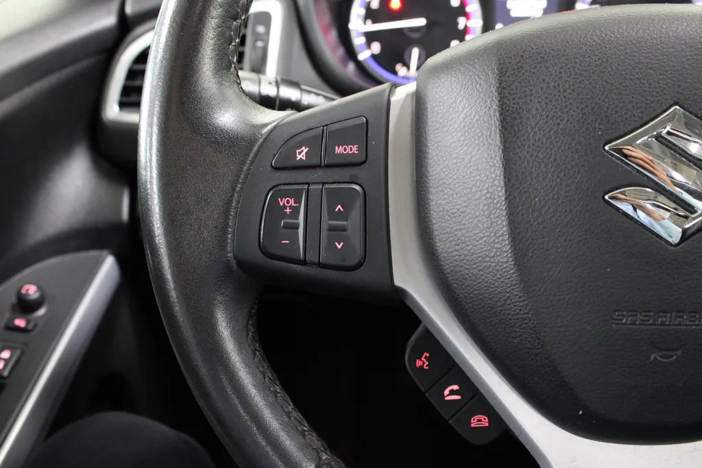 Suzuki S-Cross 1.0 Boosterjet High Executive / Pano. / Trekhaak afneembaar / Keyless / Camera / Navi. /