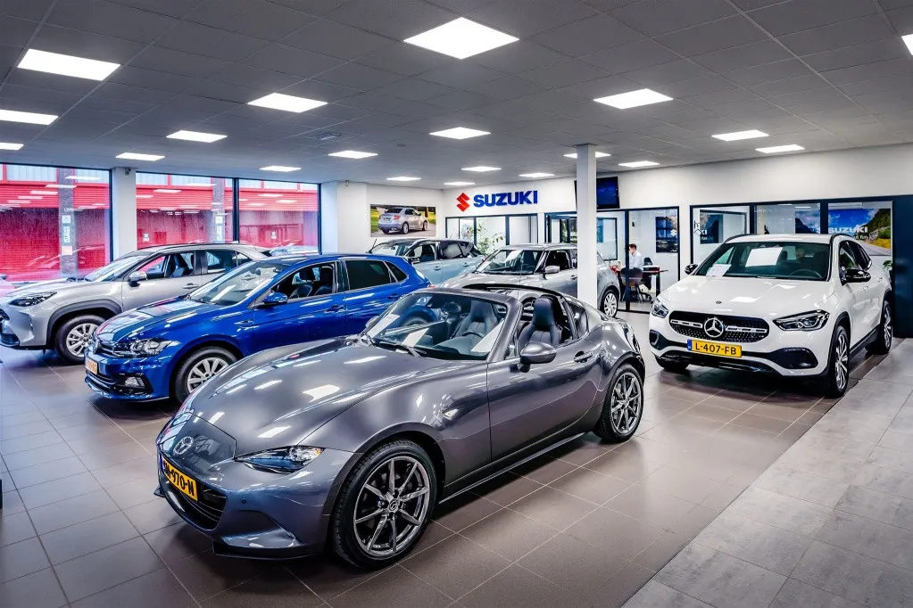 Suzuki Vitara 1.4 Style Smart Hybrid Automaat | Panoramadak | €2.000,- + €750,- voorraadkorting!