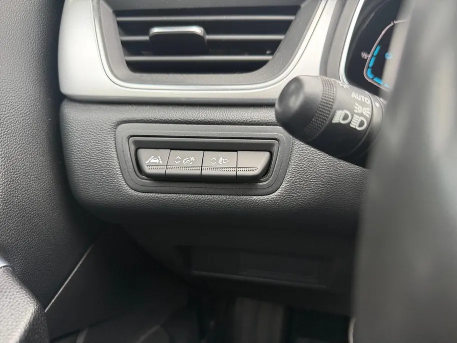 Renault Captur 1.6 E-Tech Hybrid 145 Intens AIRCO APPLE CARPLAY/ANDROID AUTO CRUISE CONTROL ACHTERUIT RIJ CAMERA PARKEERSENSOREN VOOR/ACHTER LM VELGEN ZEER MOOIE AUTO
