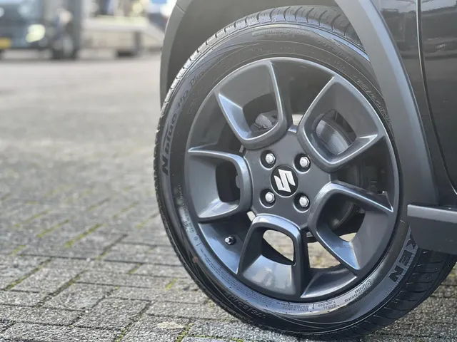 Suzuki Ignis 1.2 Smart Hybrid Select | Apple Carplay & Android Auto | Airco | Verwarmde Voorstoelen | Navigatie
