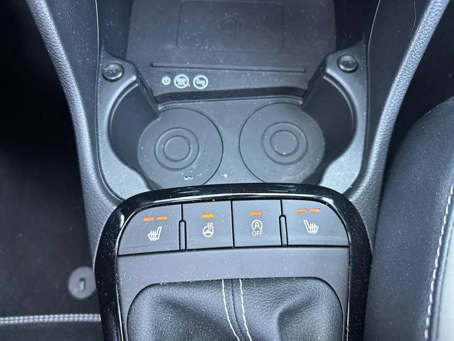 Kia Picanto 1.0 GDi GT-Line | Stoel/Stuurverwarming | Keyless entry | Schuif/Kanteldak | Draadloze oplader | Fabrieksgarantie | NAP