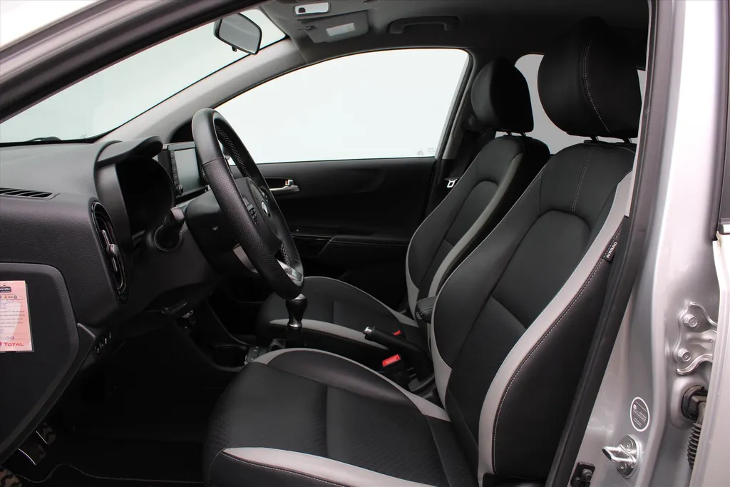 Kia Picanto 1.2 84pk 5-zits X-Line I NAVI | STOELVERWARMING I PDC | CAMERA |