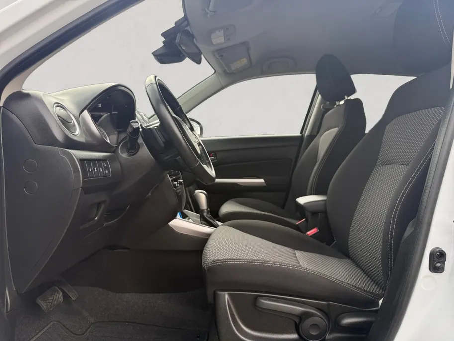 Suzuki Vitara 1.4 BoosterJet Select Smart