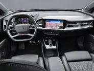 Audi Q4 Sportback e-tron 45 S Edition 82 kWh 210kW/286PK · Leder · Stoelverwarming · Navigatie · Apple/Android Car Play ·