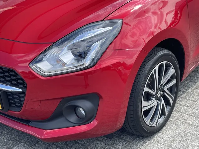 Suzuki Swift 1.2 Style Smart Hybrid