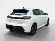 Peugeot 208 1.2 Hybrid 110 e-DCS6 Allure | Automaat | Parkeersensoren | Apple Carplay & Android Auto | Cruise Control | Bluetooth | 12 Maanden BOVAG Garantie