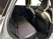 Renault Captur 1.6 E-Tech Hybrid 145 Intens AUTOMAAT AIRCO CAMERA PARKEERSENSOREN CRUISE CONTROLE APPLE CARPLAY ANDROID AUTO HOGE INSTAP ZEER MOOIE AUTO DEALER ONDERHOUDEN