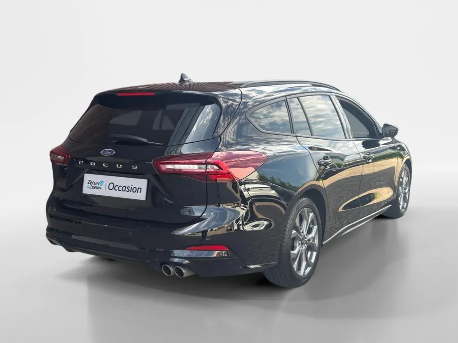 Ford Focus Wagon 1.0 EcoBoost Hybrid ST Line | Winterpack | Apple Carplay / Android auto | Parkeersensoren voor + achter