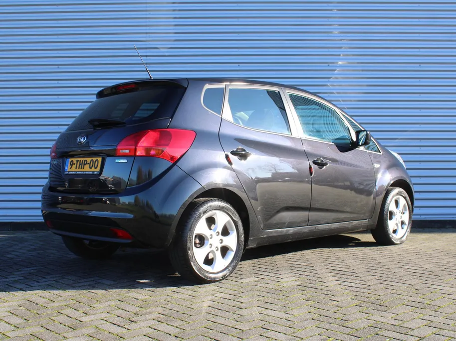 Kia Venga 1.6 CVVT 20th Anniversary | Airco | Navi | Cruise | Camera | 16' LM | All season banden | Dealeronderhouden |