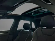 Audi Q3 45 TFSIe 180kW/245PK S Line · Panoramadak · Apple/Android Car Play · Drive select