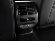 SEAT Leon 1.0 TSI FR 110pk FR · Apple/Android Car Play · Camera · Elekt. inklapbare spiegels · Navigatie · Adaptive Cruise Control ·  Garantie t/m 10-11-2027 of 100.000km