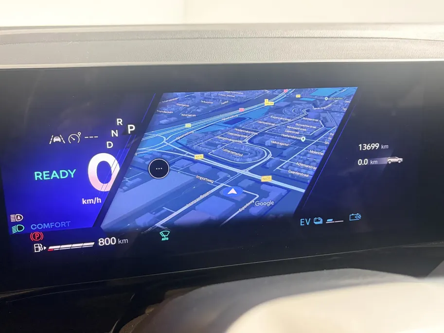 Renault Austral 200PK E-Tech Full Hybrid Esprit Alpine Automaat | Stoelverwarming | Camera | Parkeersensoren | Apple CarPlay/Android Auto | Adaptive Cruise Control | Lichtmetalen Velgen | Licht & Regen Sensor | Full LED |