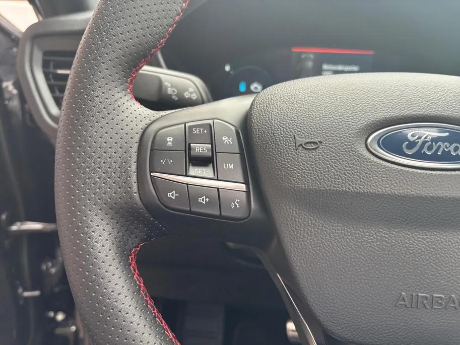 Ford Kuga 2.5 PHEV ST-Line X | Black Pack | Memory stoelen | Pano | B&O audio | Elektric. Achterklep
