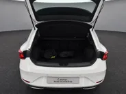 SEAT Leon FR Business 1.5 TSI eHybrid 150 kW / 204 PK Hatchb | 18 Inch | Matrix LED | Trekhaak | 5000,- HERWAARDERING!!!