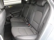 Kia Ceed Sportswagon 1.6 GDI PHEV DynamicPlusLine | Trekhaak | Stuur-/stoelverwarming | Plug-in | 16" LM | Clima | Camera | Cruise adapt. | Navi | LED |
