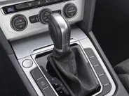 Volkswagen Passat Variant 1.4 TSI 125pk Comfortline Business · Trekhaak · Apple/Android Car Play · Navigatie · Clima · Elek. kofferbakklep ·