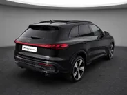 Audi Q5 2.0 TFSI e-hybrid 299pk quattro S edition Panoramadak · 360° Camera + parkeersensoren · Apple/Android Car Play · Fabrieksgarantie t/m 22-09-2029 of 100.000Km