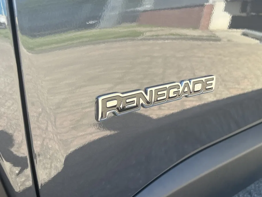 Jeep Renegade 1.5T e-Hybrid 130 PK Altitude | Pano | Tech Pack
