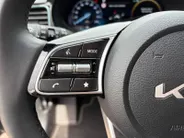 Kia Ceed Sportswagon 1.0 T-GDi MHEV Design Edition Automaat | Navi | Clima | Adaptive Cruise | Camera | Stoel-/Stuurverwarming | JBL Soundsysteem | LED Koplampen