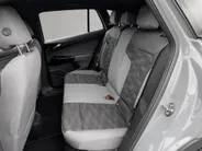 Volkswagen ID.4 Pro Business Advantage 204pk 77 kWh · SOH 95,4% · Camera · Wegklapbare Trekhaak · Apple/Android Car Play · Stoel-& Stuurverwarming · 19'' Inch ·