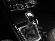 Volkswagen T-Cross 1.0TSI/110PK DSG Style R · R-line exterieur · Navigatie · Apple/Android Car Play · Stoelverwarming · Clima · Parkeersensoren ·