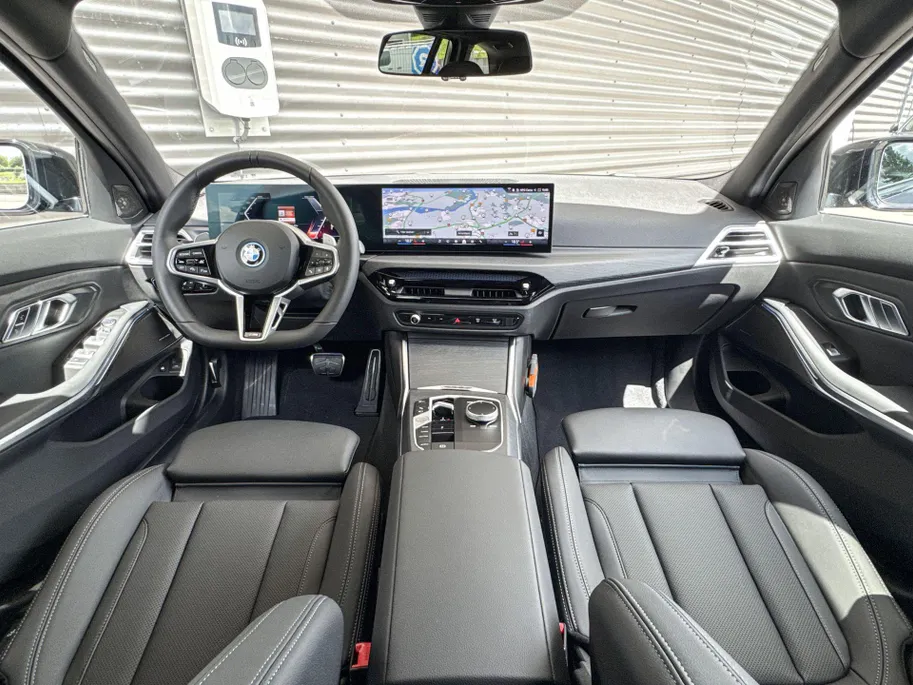 BMW 3 Serie Touring 330e