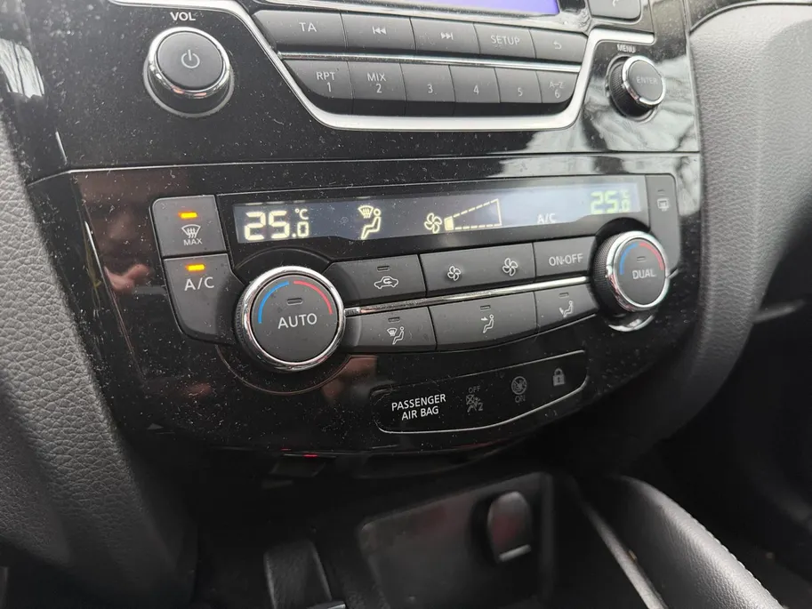 Nissan QASHQAI 1.2 Acenta | Dealer onderhouden | Lage kilometers | Climate | Cruise | Telefoon |