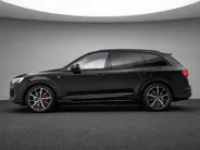 Audi Q7 55 TFSI e quattro Pro Line S 394 PK ·Leder bekleding · Assistentie. plus, remote park · Head-Up display · Glazen panorama dak · Bang & Olufsen