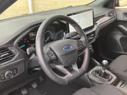 Ford Focus 1.0 EcoBoost Hybrid 125 pk ST Line Wagon Navigatie SYNC4 - Apple Carplay/ Android Auto - Winter Pack