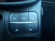 Ford Fiesta 1.0 EcoBoost Titanium | Nieuwe Disitributieriem bij aflevering  | Navigatie | Camera | Adaptieve Cruise Control | Voorruitverwarming | B&O | Climate Control