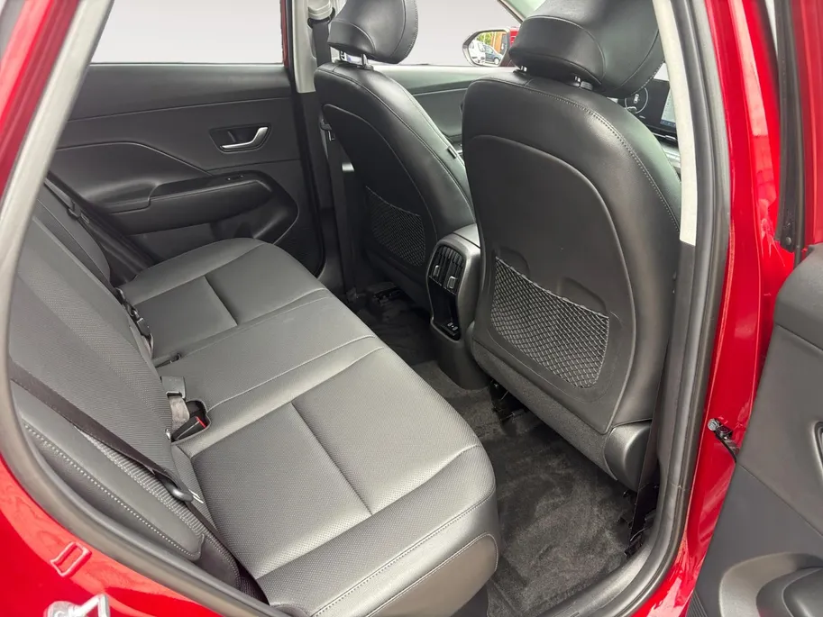 Hyundai Kona 1.6 GDI HEV Premium Sky | Full options! | Navi | Leder | Stoelverwarming en koeling
