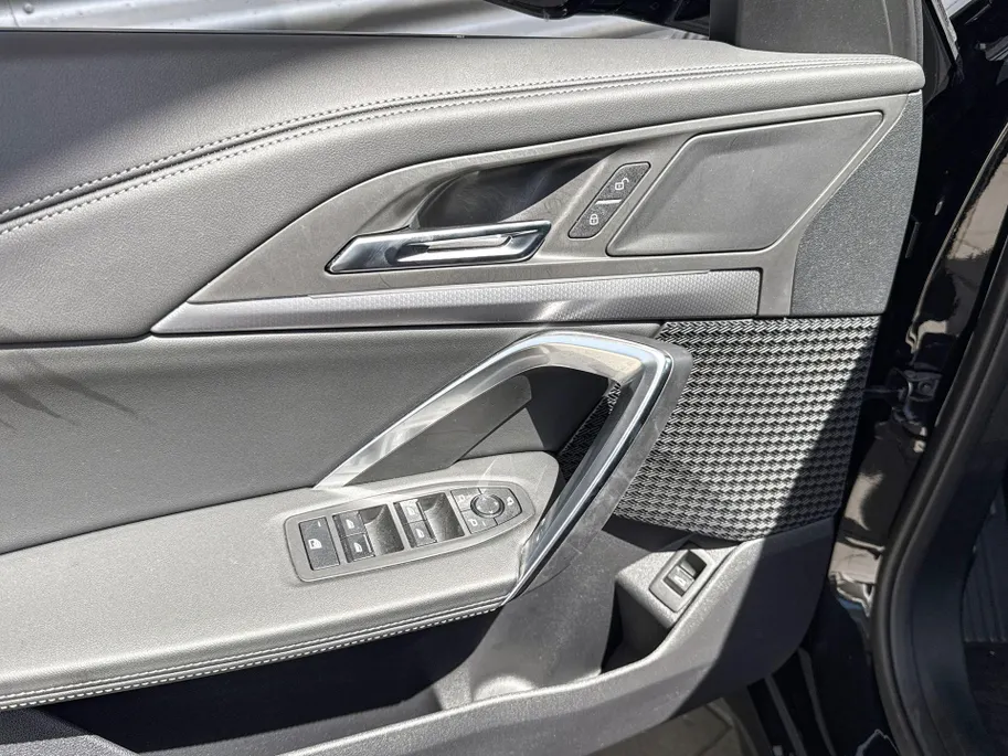 BMW iX1 eDrive20 67 kWh