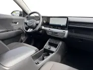 Hyundai Kona Electric Long Range Pure Edition 64.8 kWh | SUPER GAVE ACTIE, NU TOT €1.500,- KORTING | OP=OP | IN DIVERSE KLEUREN |